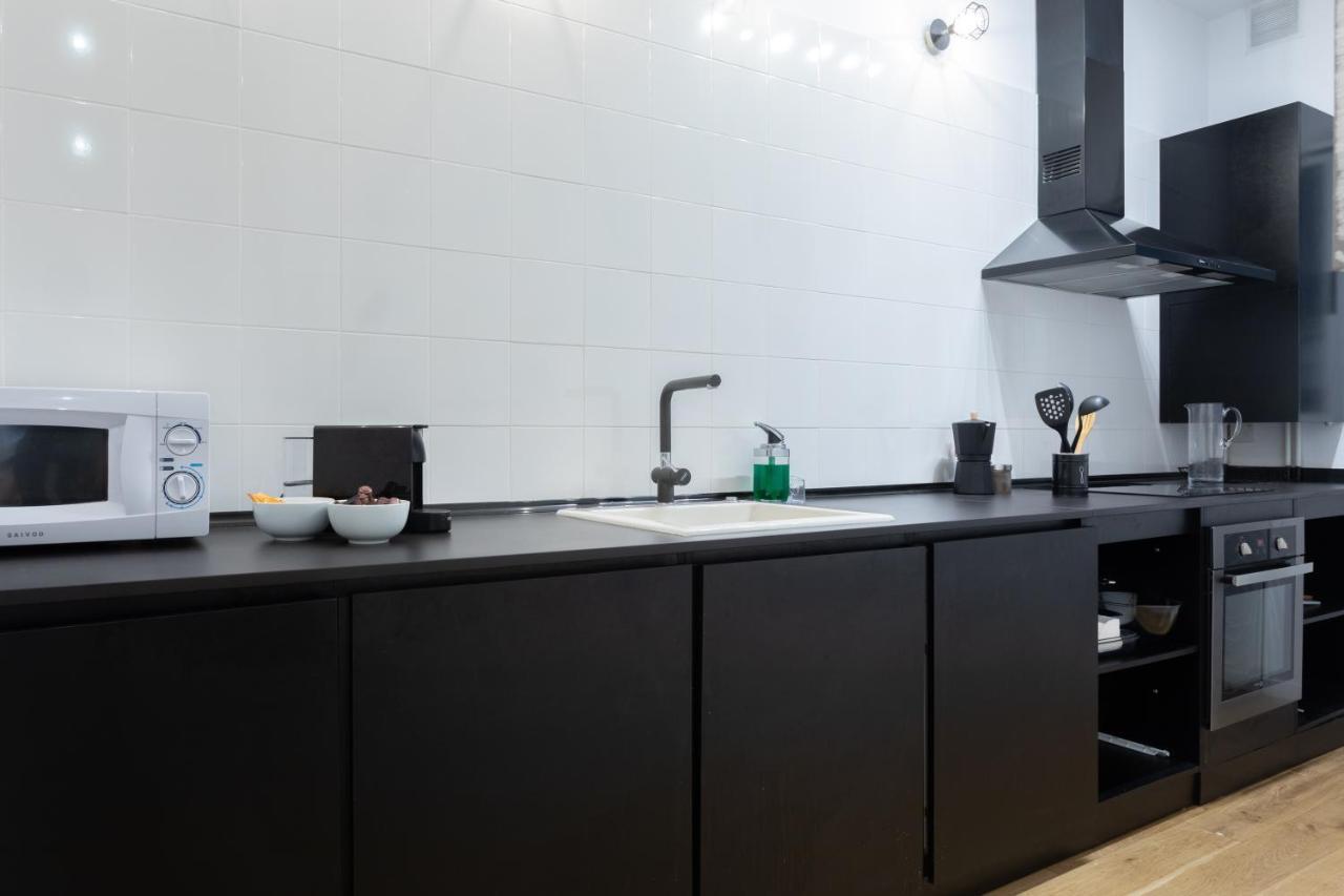Piso Exclusivo Frente Al Casco Viejo Con Parking Gratis Apartment Bilbao Exterior photo