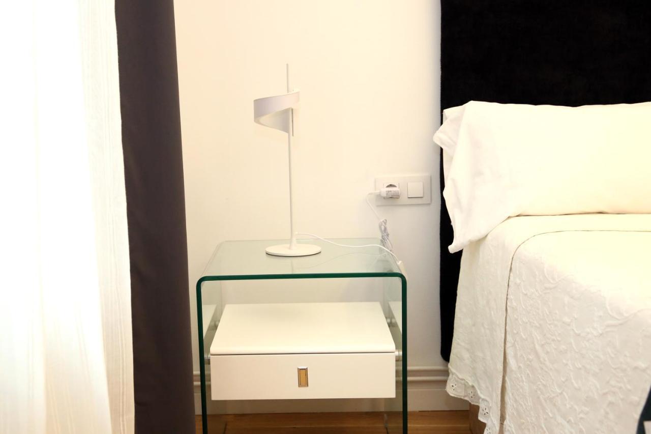 Piso Exclusivo Frente Al Casco Viejo Con Parking Gratis Apartment Bilbao Exterior photo